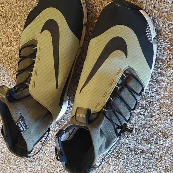 Nike Air Footscape Utility - Picture 1 of 3